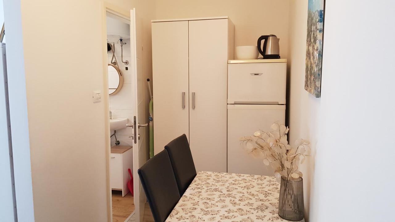 Апартаменты Apartman Lara Риека Экстерьер фото