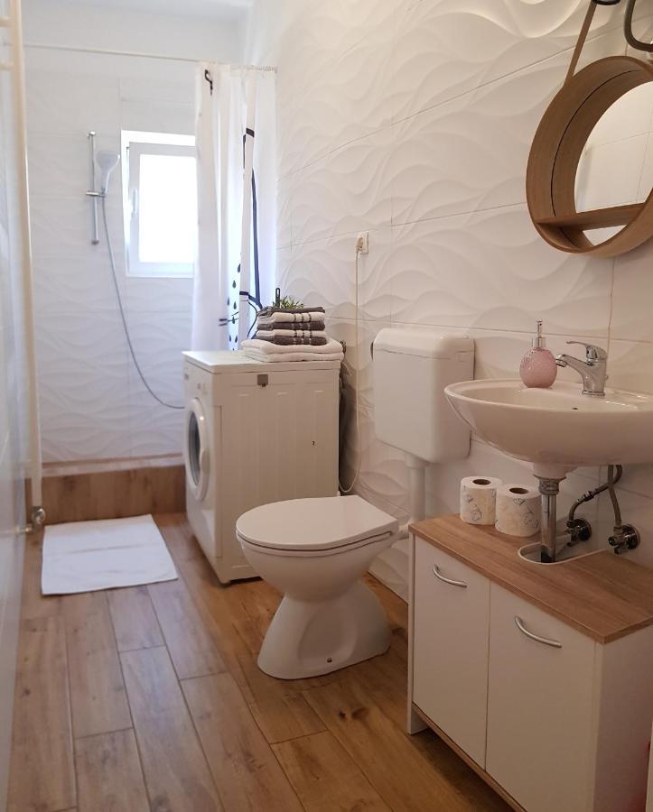Апартаменты Apartman Lara Риека Экстерьер фото
